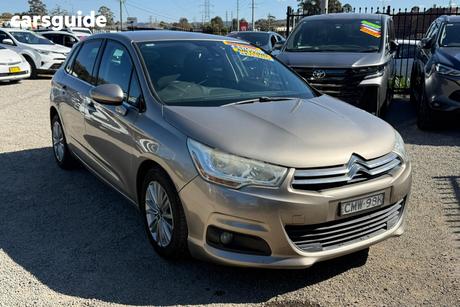 Gold 2012 Citroen C4 Hatchback Seduction E-Hdi