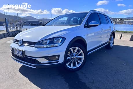 White 2019 Volkswagen Golf Wagon Alltrack 132 Tsi