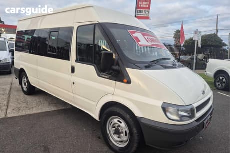 White 2004 Ford Transit Bus 12 Seat
