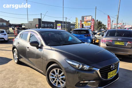 Grey 2018 Mazda 3 Hatchback Touring