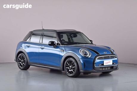 Blue 2021 Mini Cooper Hatchback Classic 5D Hatch