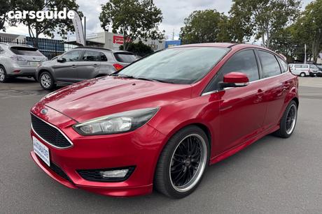 Red 2015 Ford Focus Hatchback Sport