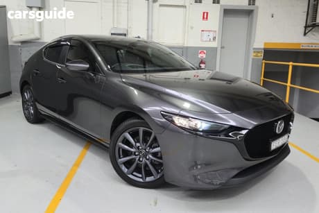 Grey 2023 Mazda 3 Hatchback G20 Evolve