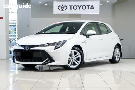 White 2021 Toyota Corolla Hatchback Ascent Sport Hybrid
