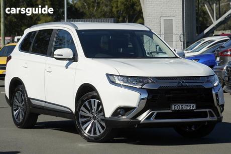 White 2021 Mitsubishi Outlander Wagon Ls 7 Seat (2Wd)