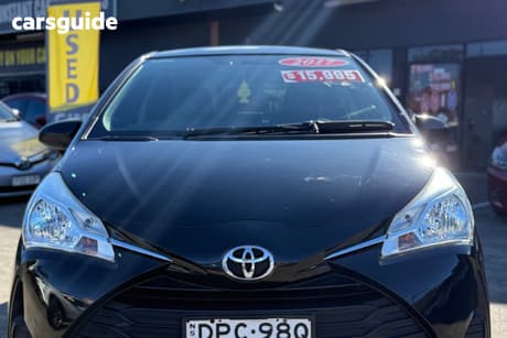 Black 2017 Toyota Yaris Hatchback Ascent