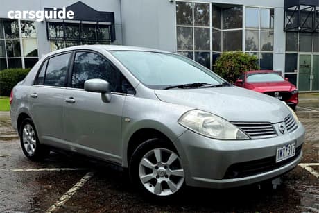 Silver 2006 Nissan Tiida Sedan St