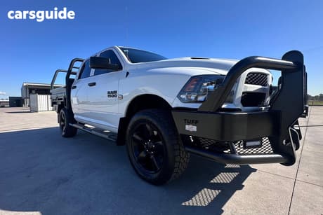 White 2020 RAM 1500 Coach Express (4X4)
