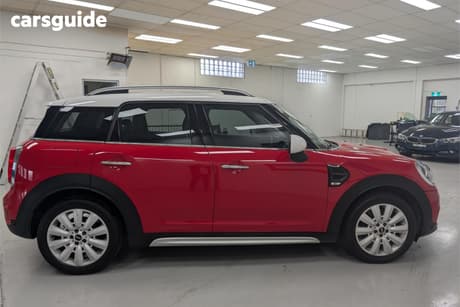 Red 2017 Mini Countryman Wagon Cooper