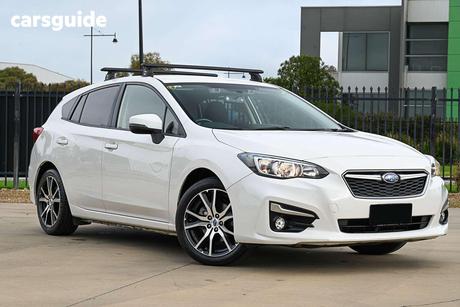 White 2017 Subaru Impreza Hatchback 2.0L (Awd)