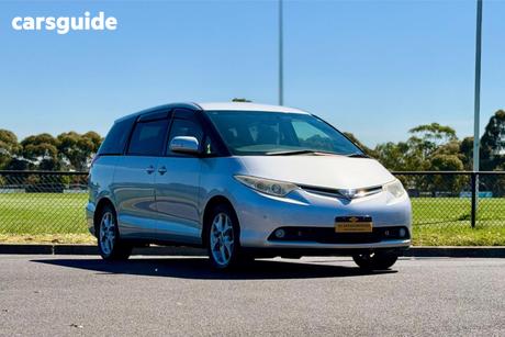 Silver 2007 Toyota Estima Commercial G
