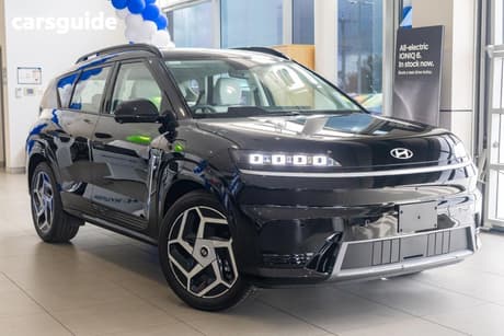 Black 2026 Hyundai Elexio Wagon Elite
