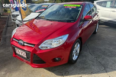 Red 2015 Ford Focus Hatchback Trend