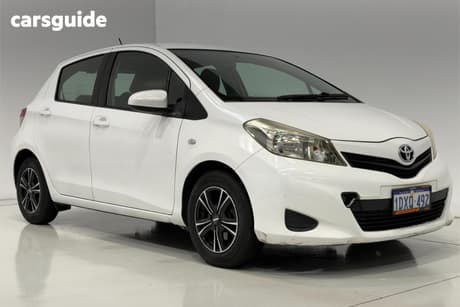 White 2011 Toyota Yaris Hatchback Yr