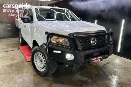 White 2022 Nissan Navara Dual Cab Pick-up Sl (4X4)