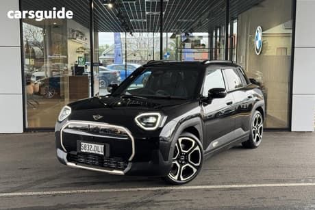 Black 2025 Mini Aceman Hatchback Se