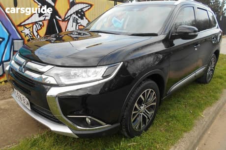 Black 2016 Mitsubishi Outlander Wagon Ls Safety Pack (4X4) 5 Seats