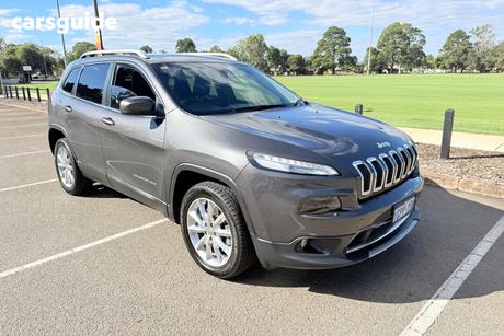 Grey 2015 Jeep Cherokee Wagon Limited (4X4)