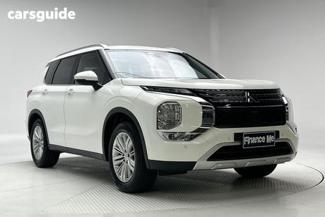 White 2024 Mitsubishi Outlander Wagon Ls 7 Seat (2Wd)
