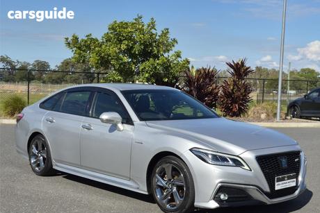 Silver 2018 Toyota Crown Sedan RS ADVANCE