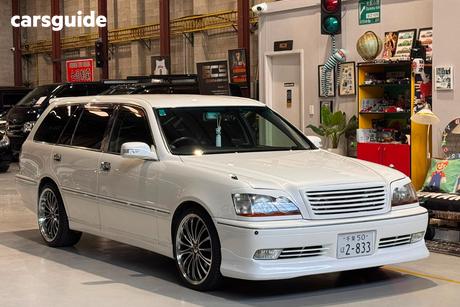 White 2003 Toyota Crown Wagon