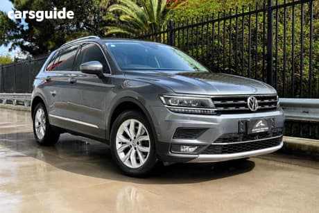 Grey 2017 Volkswagen Tiguan Wagon 162 Tsi Highline