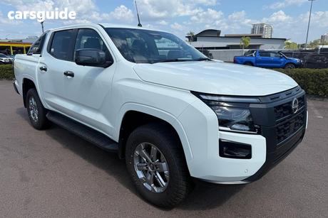 White 2025 Nissan Navara Dual Cab Pick-up St (4X4)
