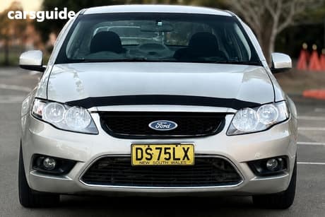Beige 2011 Ford Falcon Sedan G6
