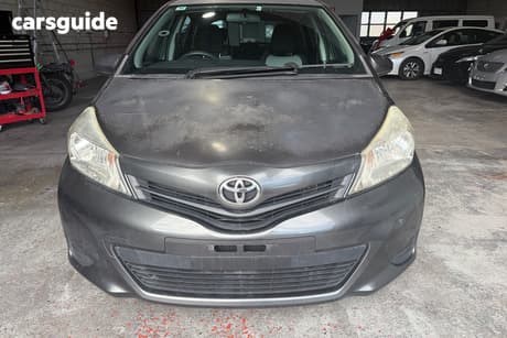 Grey 2011 Toyota Yaris Hatchback Yr
