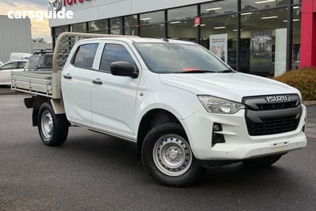 White 2022 Isuzu D-MAX Crew Cab Chassis Sx (4X4)