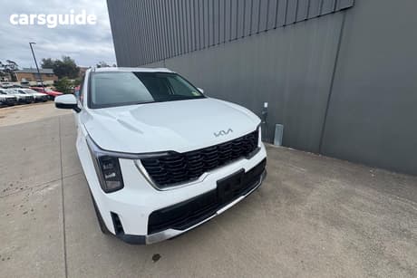 White 2026 Kia Sorento Wagon Gt-Line