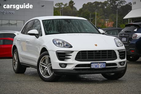 White 2017 Porsche Macan Wagon