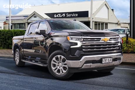 Black 2024 Chevrolet Silverado Crew Cab Pickup 1500 Ltz Premium