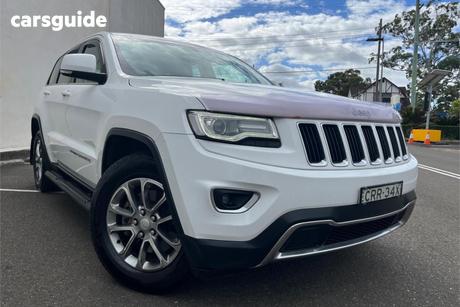 White 2014 Jeep Grand Cherokee Wagon Laredo (4X4)