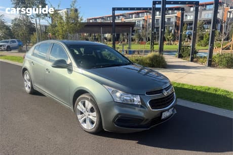 Grey 2015 Holden Cruze Hatchback Equipe