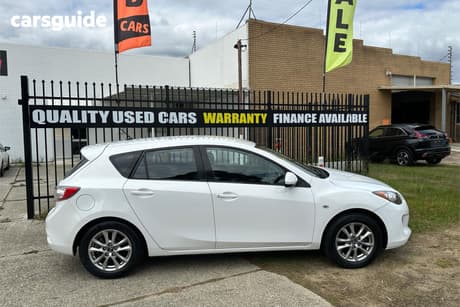 White 2012 Mazda 3 Hatchback Neo