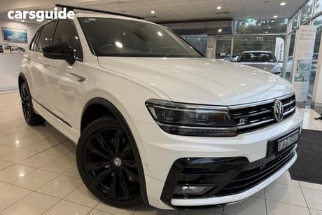 White 2018 Volkswagen Tiguan Wagon Wolfsburg Edition