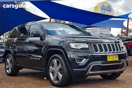 Black 2014 Jeep Grand Cherokee Wagon Laredo (4X4)