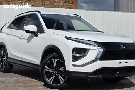 White 2023 Mitsubishi Eclipse Cross Wagon Ls (2Wd)
