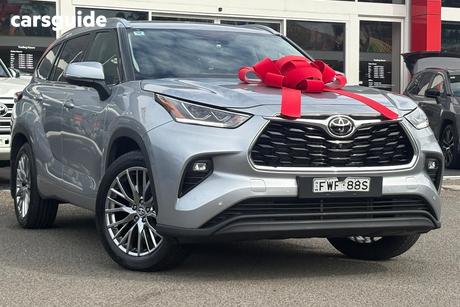 Silver 2025 Toyota Kluger Wagon Grande Hybrid Awd