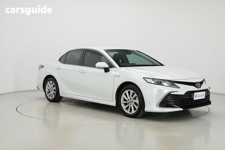 White 2022 Toyota Camry Sedan Ascent Hybrid