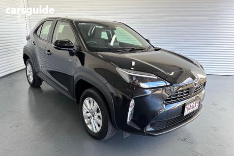 Black 2024 Toyota Yaris Cross Wagon Gx Hybrid