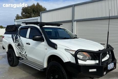 White 2016 Mitsubishi Triton Dual Cab Utility Glx (4X4)