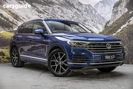 Blue 2019 Volkswagen Touareg Wagon Launch Edition