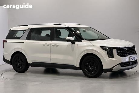 White 2024 Kia Carnival Wagon S