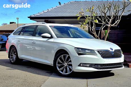 White 2017 Skoda Superb Wagon 162 Tsi