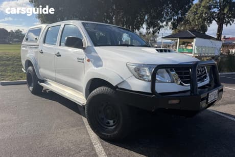 White 2012 Toyota Hilux Dual Cab Pick-up Sr (4X4)