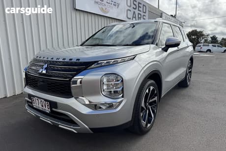 Silver 2024 Mitsubishi Outlander Wagon Aspire 7 Seat (2Wd)