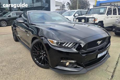 Black 2016 Ford Mustang Coupe Fastback Gt 5.0 V8