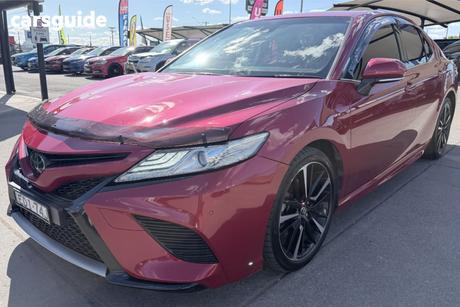 Red 2019 Toyota Camry Sedan Sx